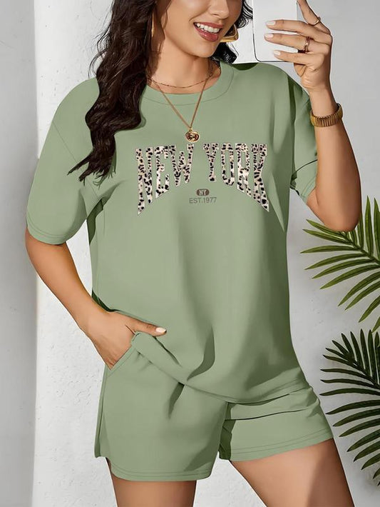 【Plus Size】 Two-Piece Set Letter & Leopard Print Short Sleeve Tee & Skinny Shorts, Casual round Neck T-Shirt & Skinny Shorts, Women'S Summer Clothes